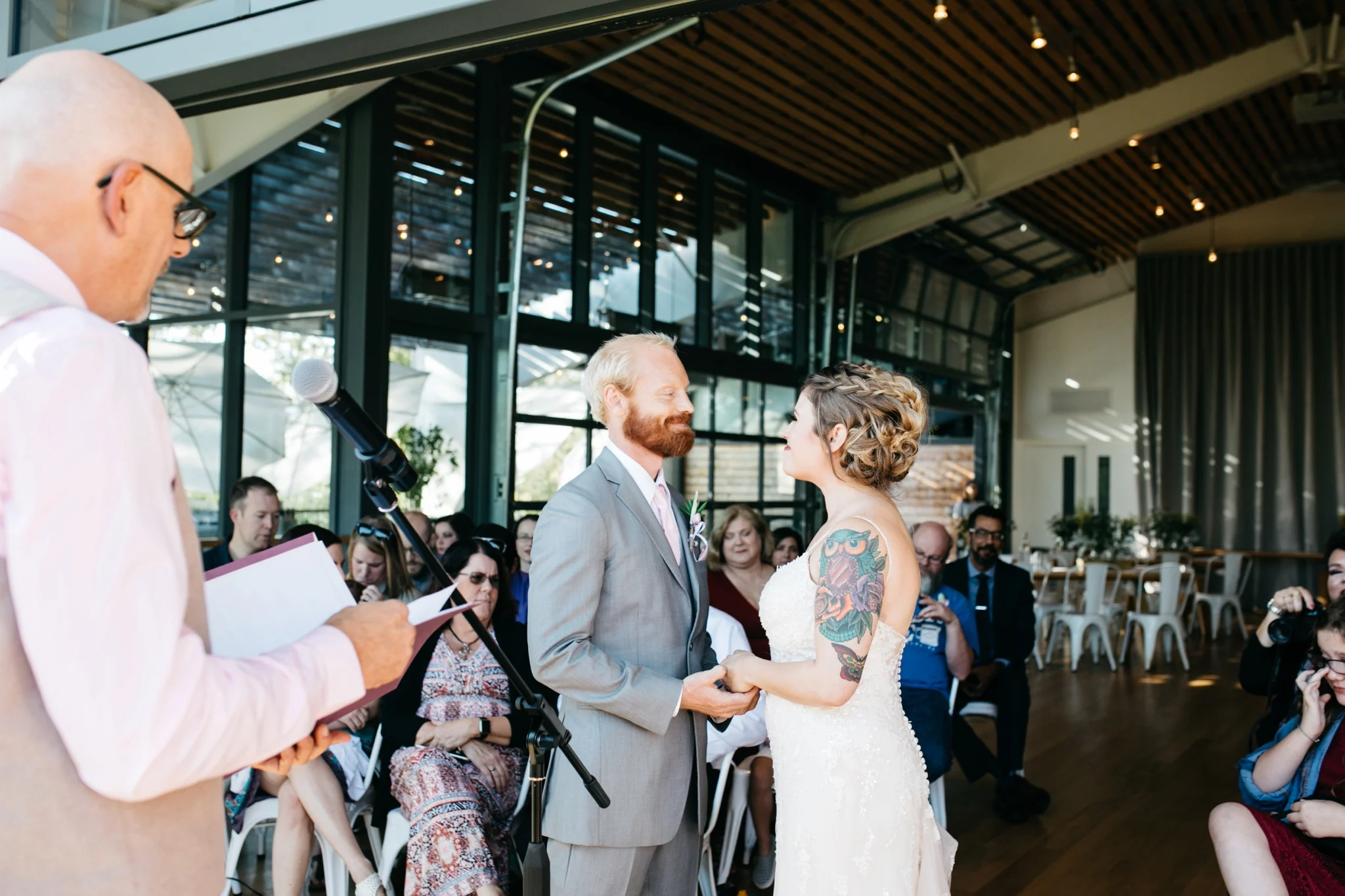 Healdsburg Shed wedding, downtown Healdsburg wedding, Healdsburg wedding photographer, Northern California wedding photographer, Sonoma county wedding photographer