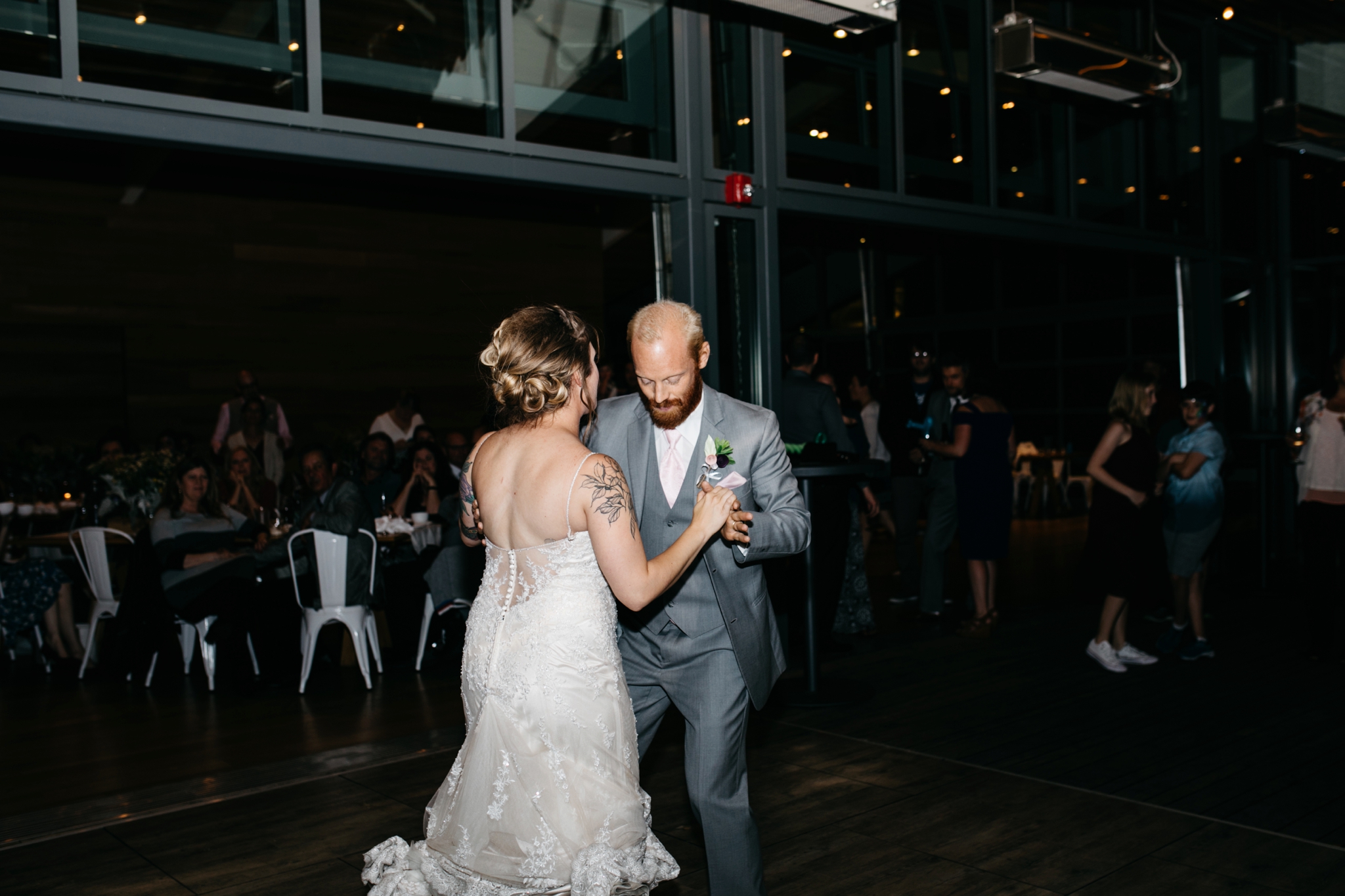 Healdsburg Shed wedding, downtown Healdsburg wedding, Healdsburg wedding photographer, Northern California wedding photographer, Sonoma county wedding photographer