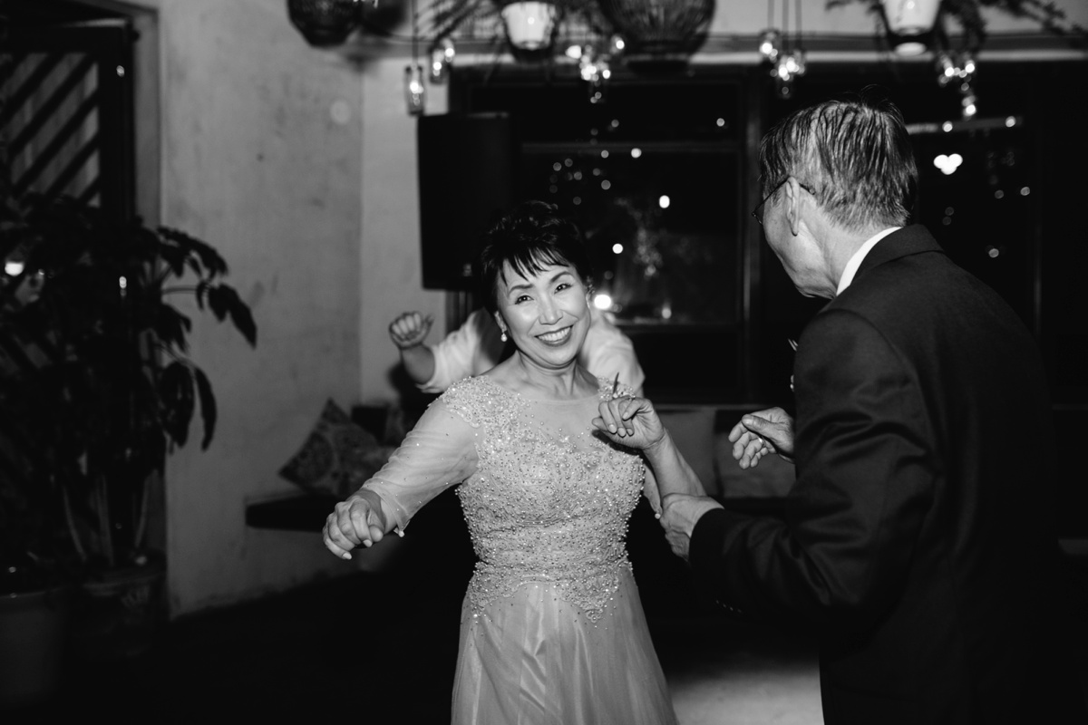 DTLA Wedding photographer, Los Angeles wedding photographer, California wedding photographer, destination wedding photographer, sf wedding photographer, Madera Kitchen wedding photographer