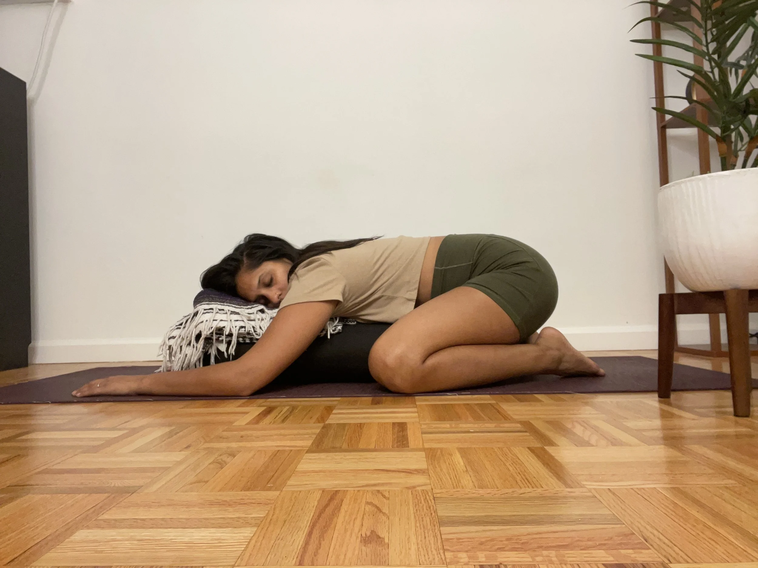 Unwind: Therapeutic Yoga for Rest