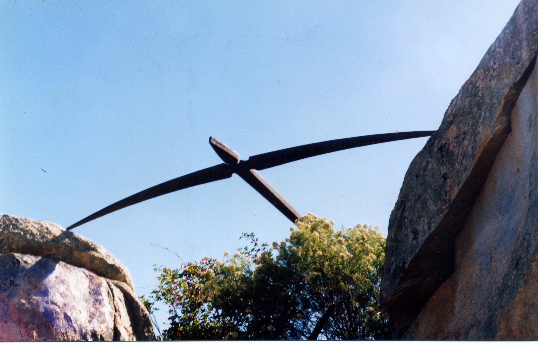 Greg Johns , Hovering Figure  , 2020 Corten steel 756 x 562 cm $85,000