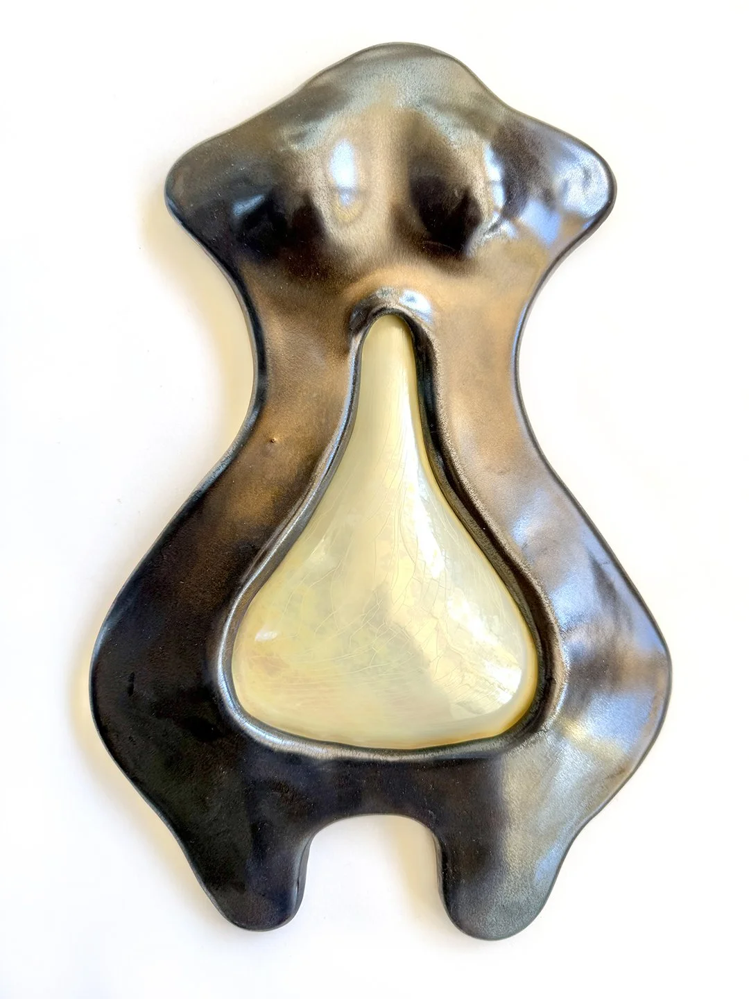 Gone Pear Shaped
ceramic and glass
13 x 9 x 2 in