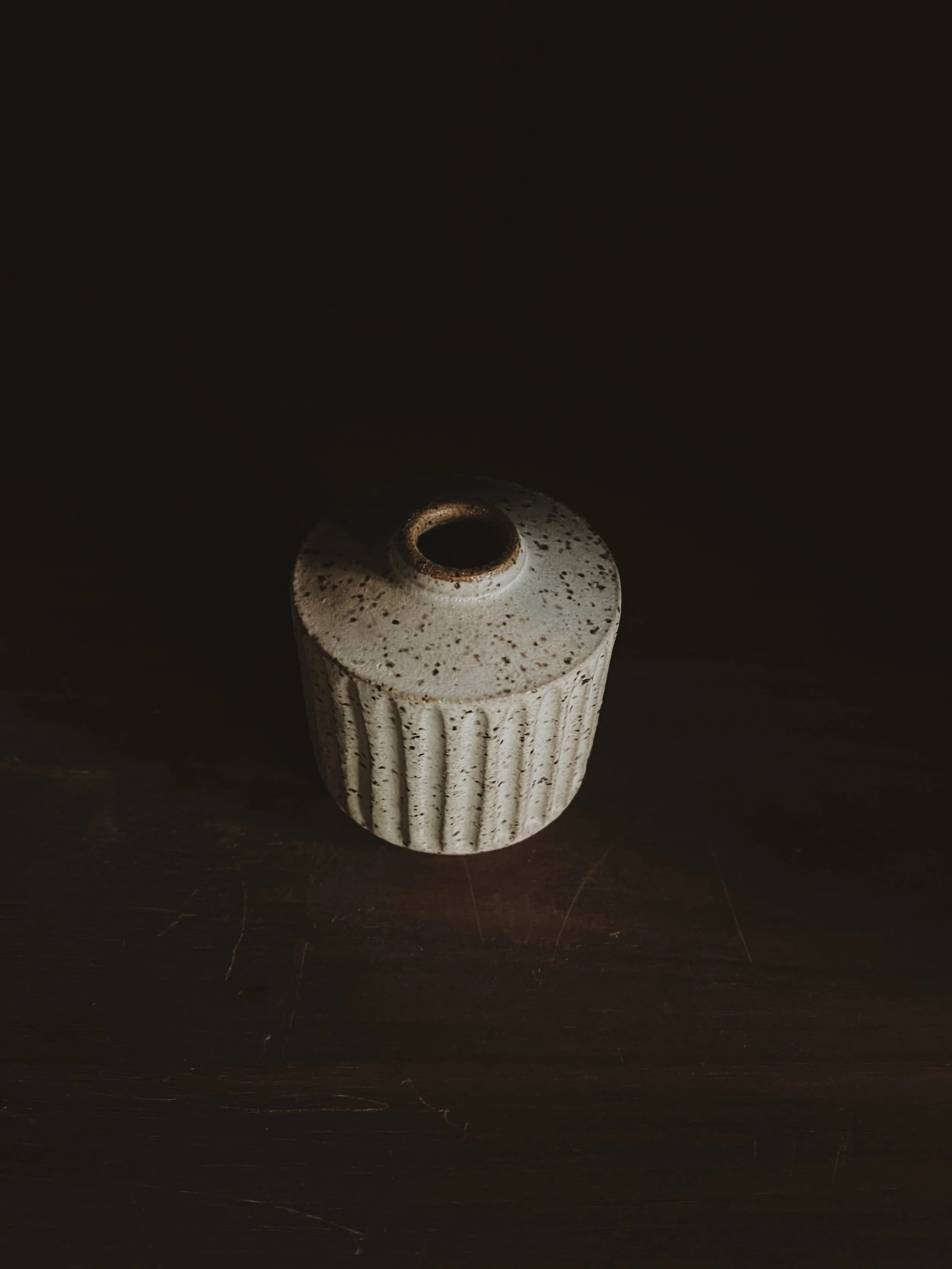 Bud vase above 1.JPG