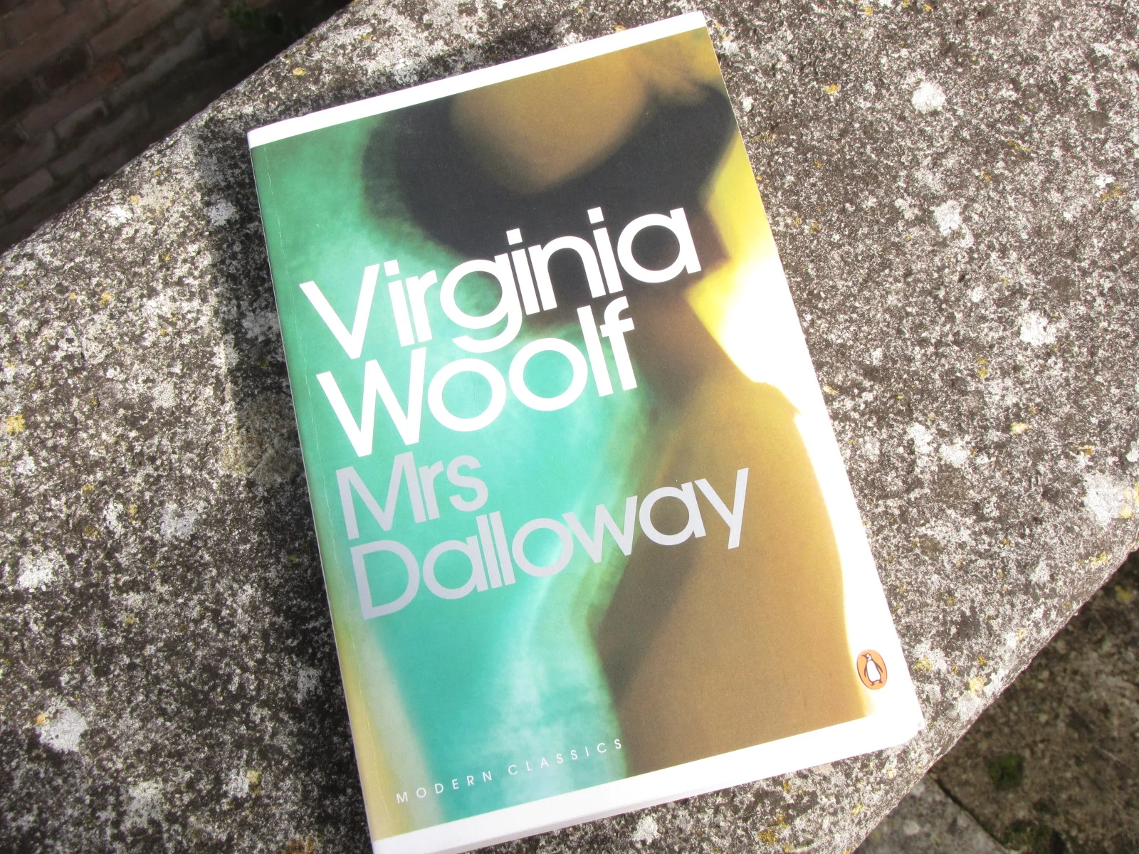 September Classic: Mrs. Dalloway by Virginia Woolf