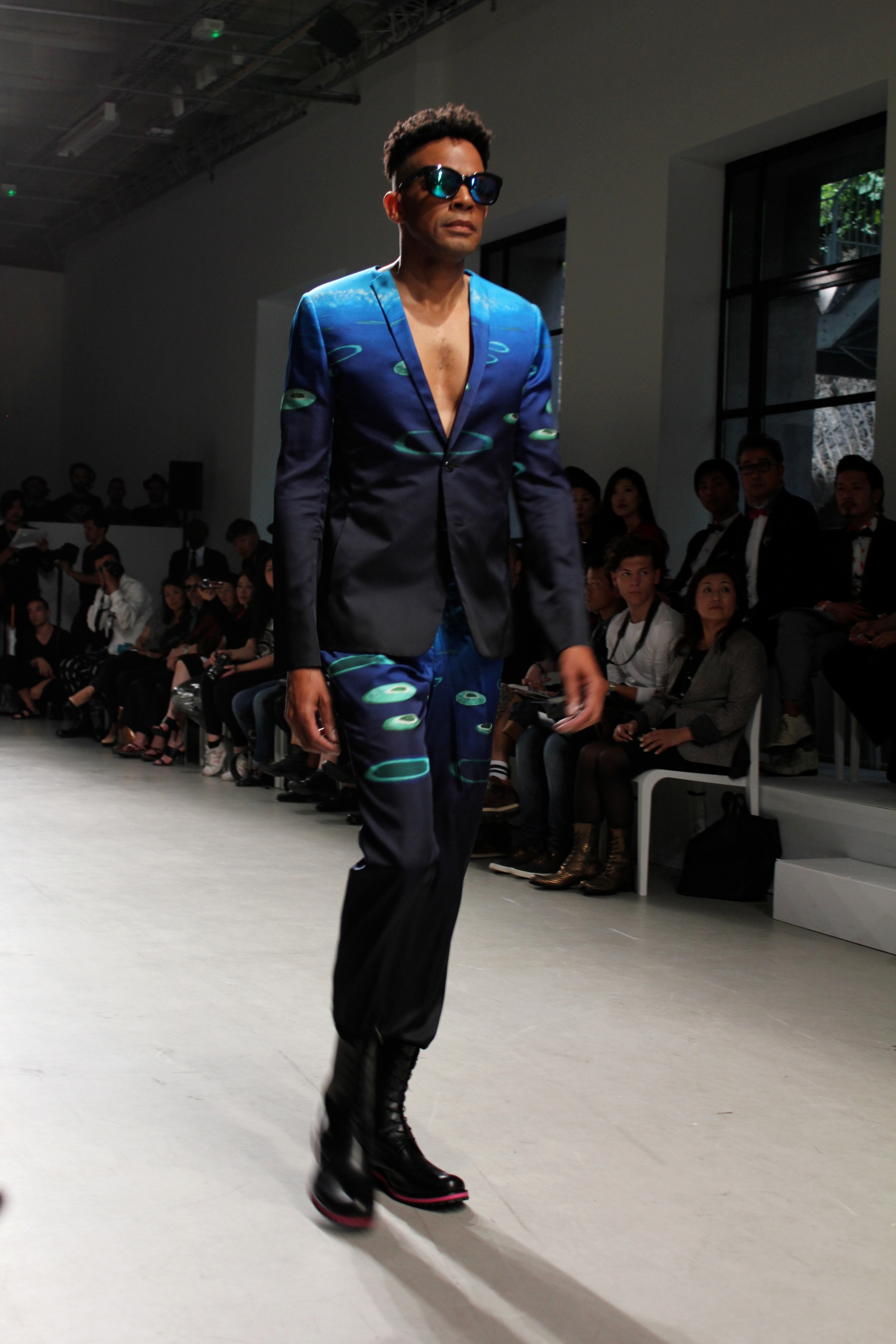 The 'Maldives collage' print on suit