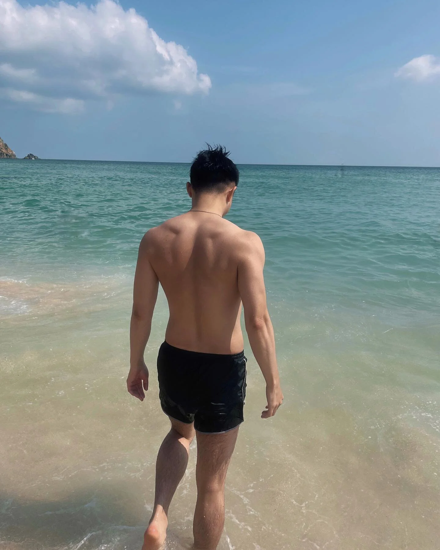 Asian Boys Pissing