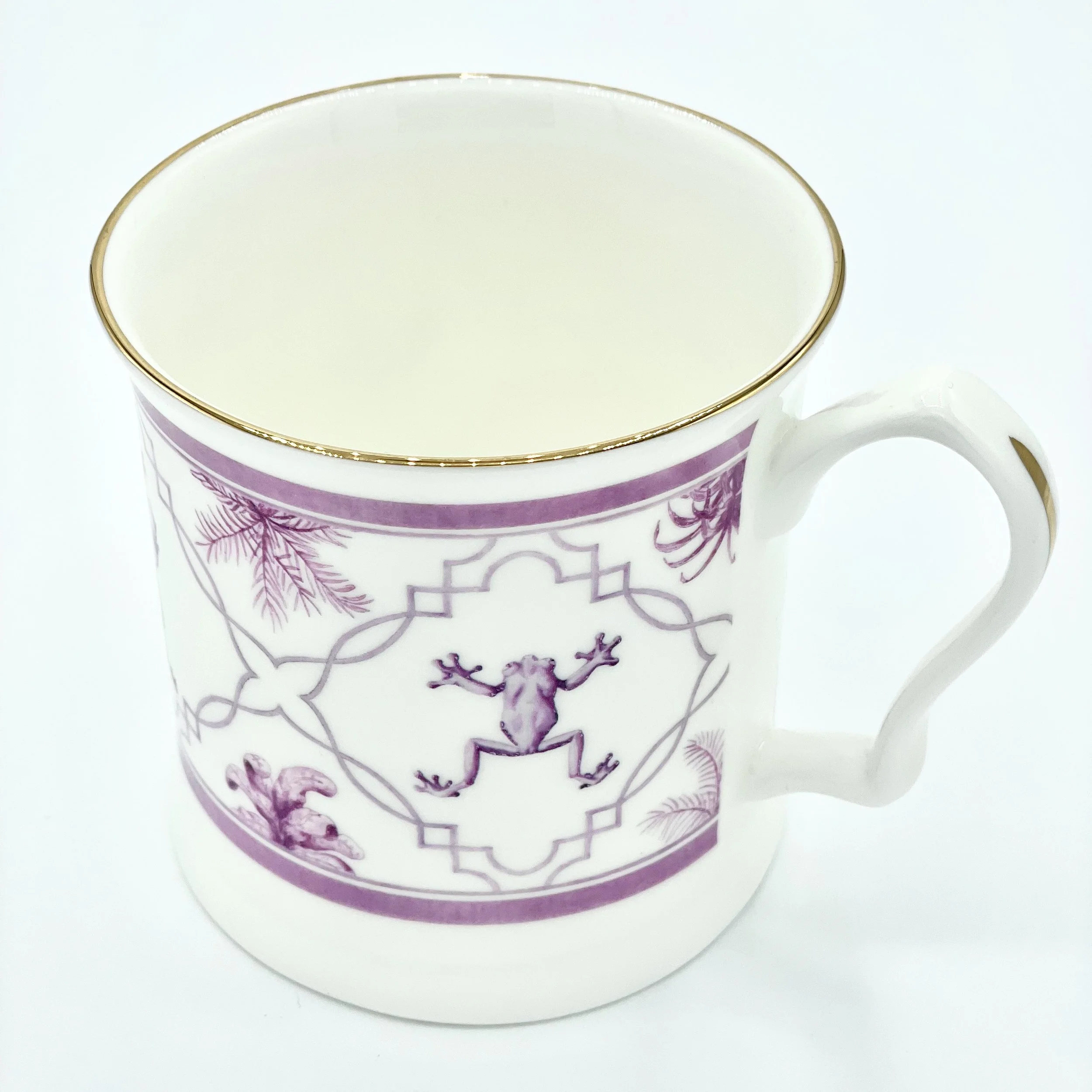 Fine Bone China Frog Animal Pattern Mug handmade in Britain with watercolour design and 24kt gold rim