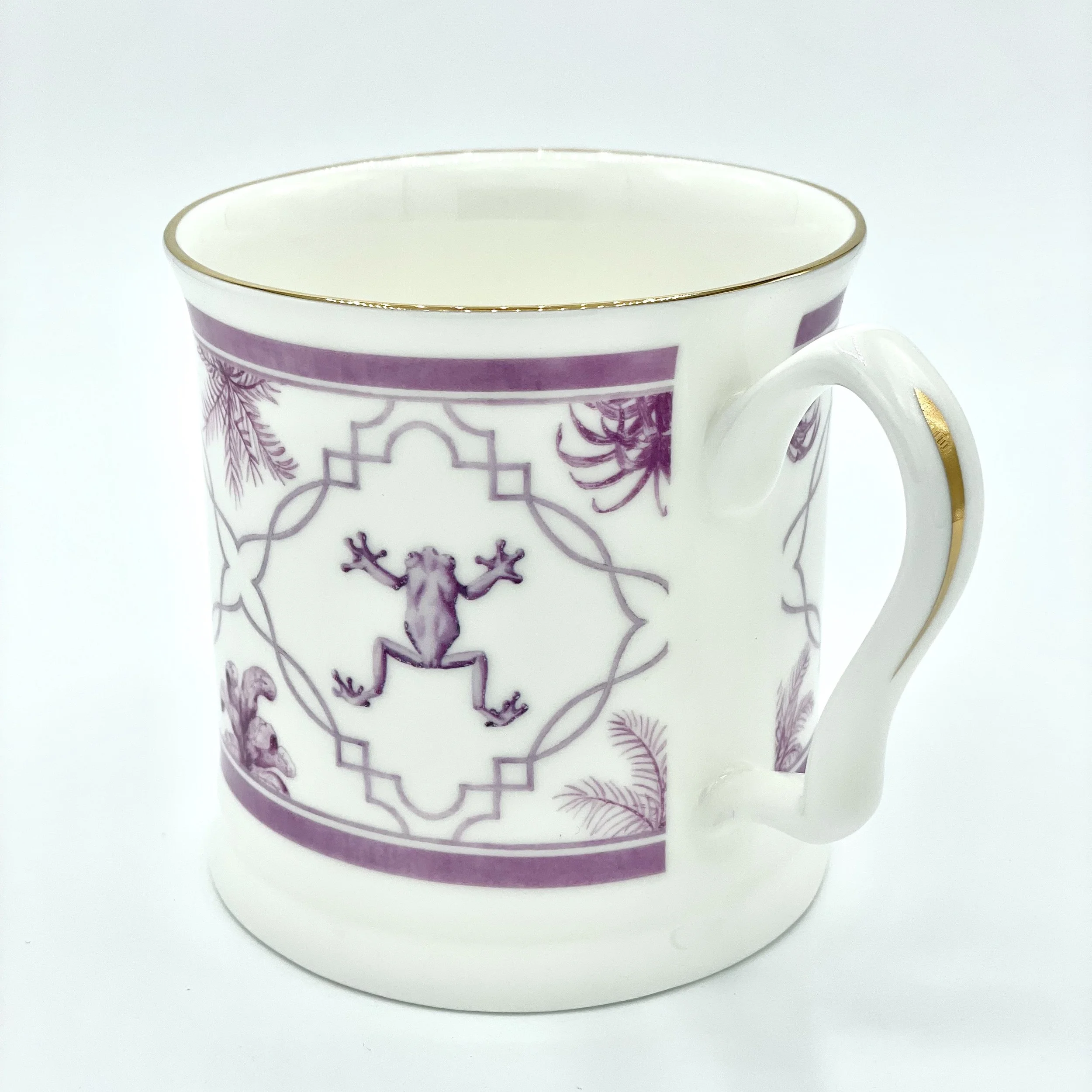 Fine Bone China Frog Animal Pattern Mug handmade in Britain with watercolour design and 24kt gold rim