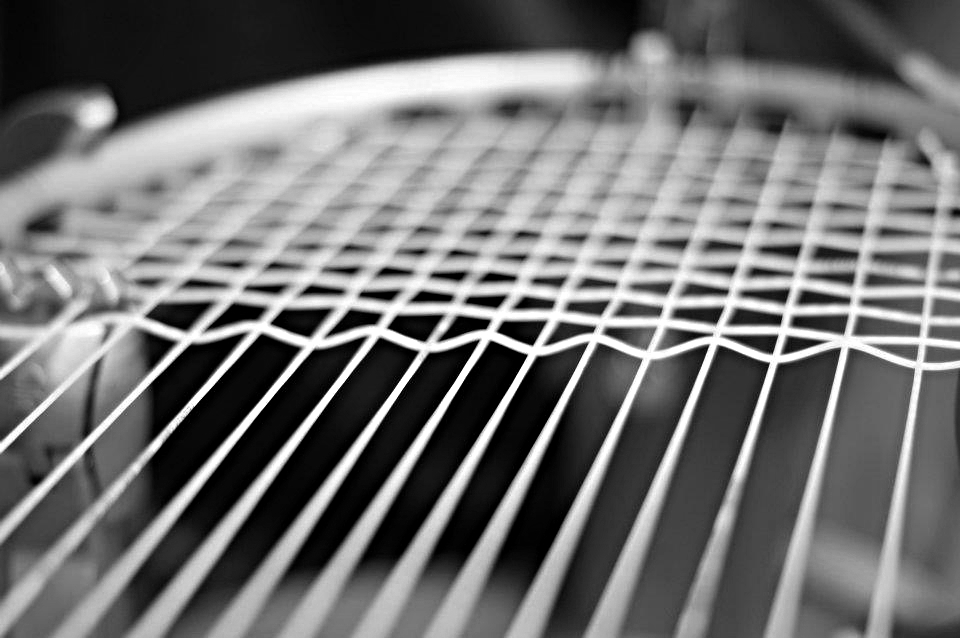 Tegenstrijdigheid leg uit trui Professional Racquet Stringing — Player's Choice Tennis