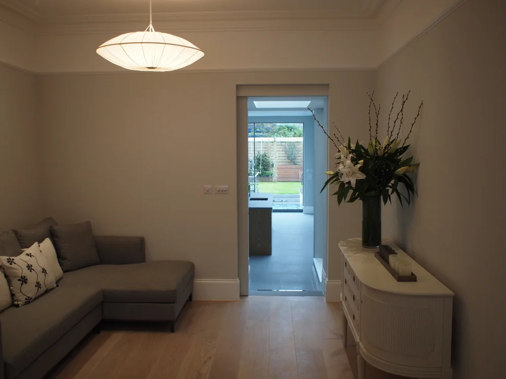 Front Receptio n.jpg