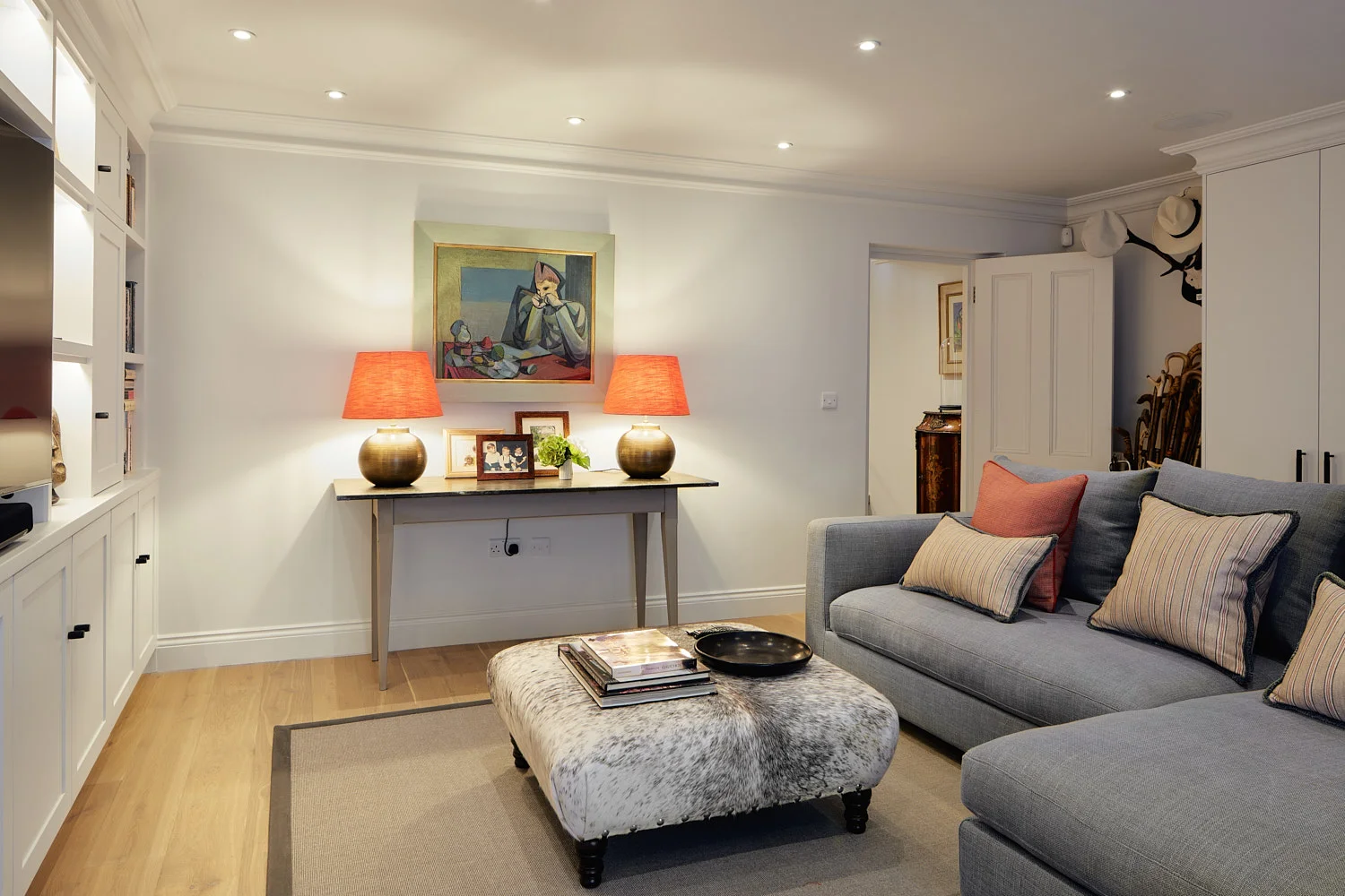 Holland Park_Nottinghill_Prime Architecture_RenovationLondon_Bookcase.jpg