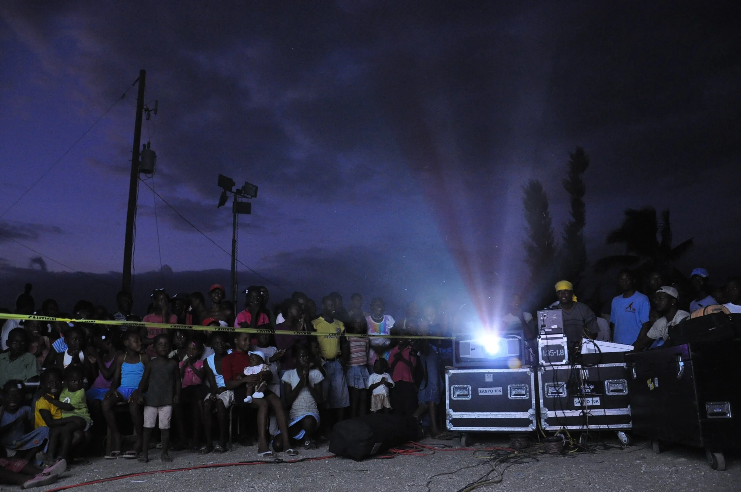 EveningScreening_MathareSlums_Nairobi.jpg