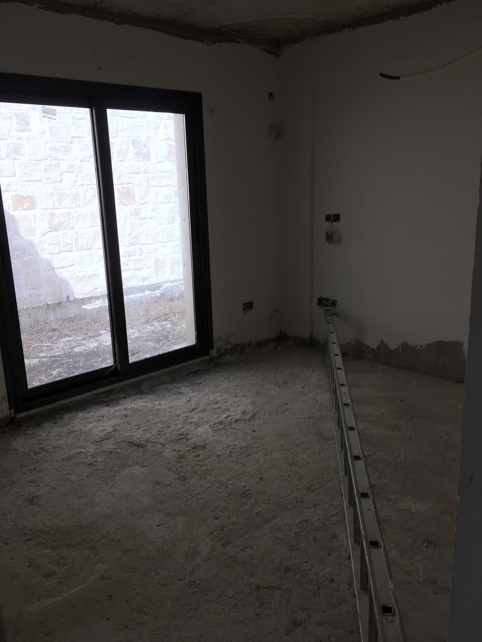 baf38e4f-fcaa-43a8-ab6a-f2741826b261.jpg