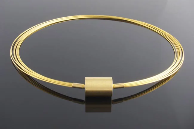 Necklet-With-Clasp025.jpg