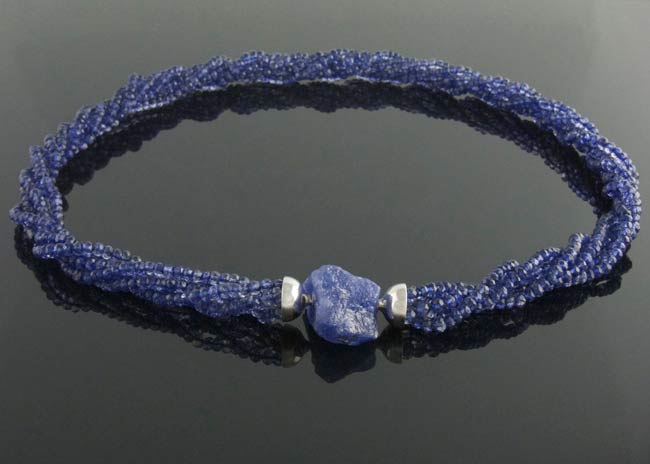 Necklet-With-Clasp00037.jpg