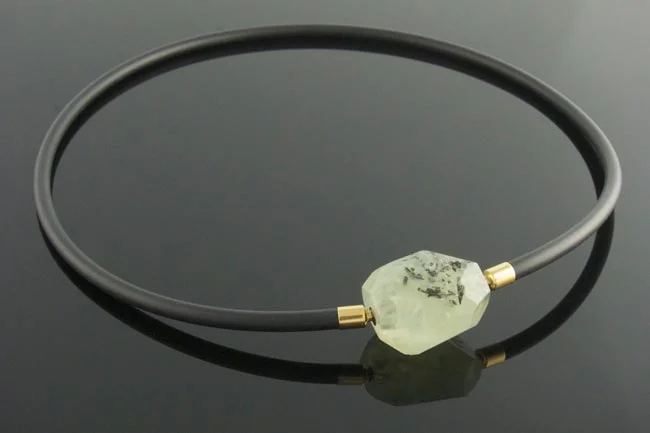 Necklet-With-Clasp0026.jpg