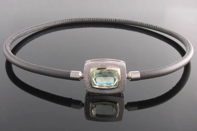 Necklet-With-Clasp029.jpg