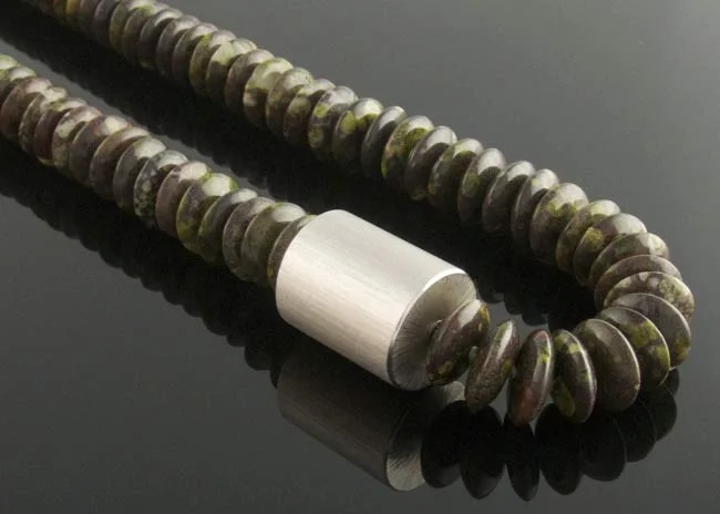 Necklet-With-Clasp00023.jpg