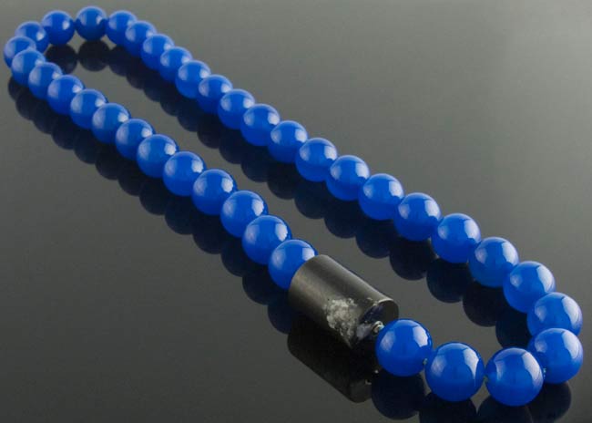 Blue agate bead necklace with black onyx cylinder clasp