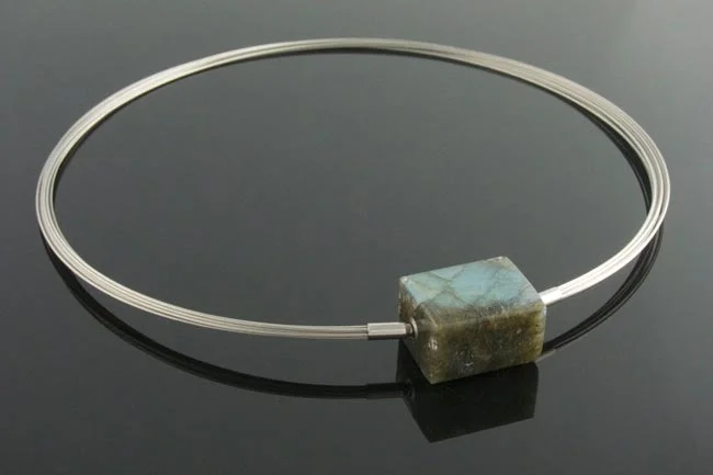 Clasp-On-Necklet017.jpg