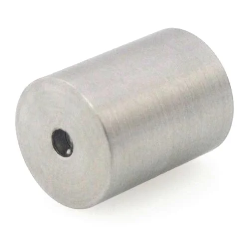 Large steel cylinder clasp