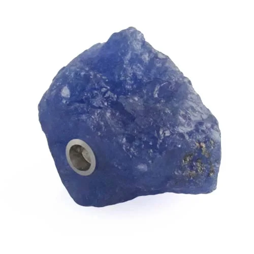 Small tanzanite nugget clasp