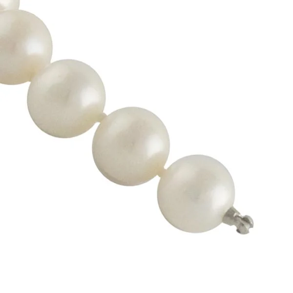 Cream freshwater pearl necklace - 9.5-10mm