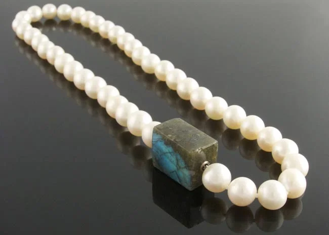 Labradorite clasp on cream pearls 9.5-10mm.jpg