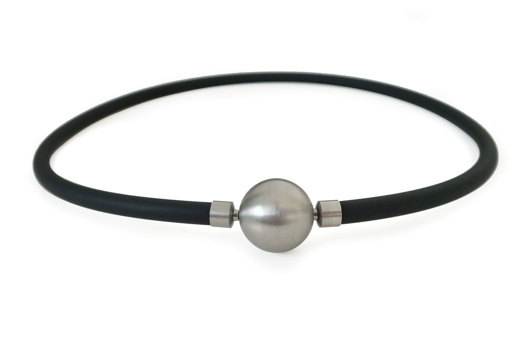 Black rubber interchangeable necklet with 16mm steel ball clasp