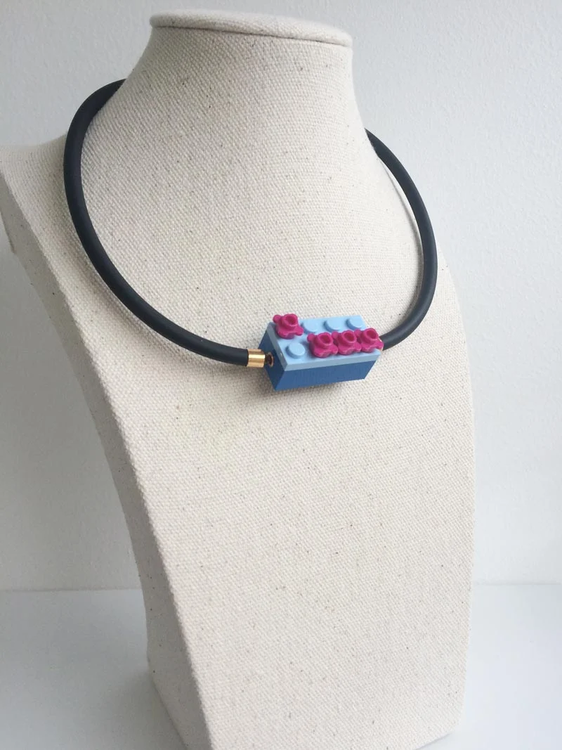 Black rubber with Lego clasp