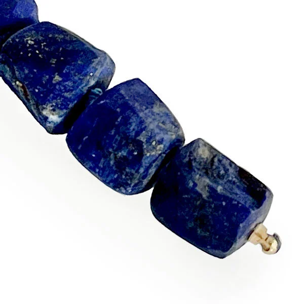 Hammered lapis lazuli necklace