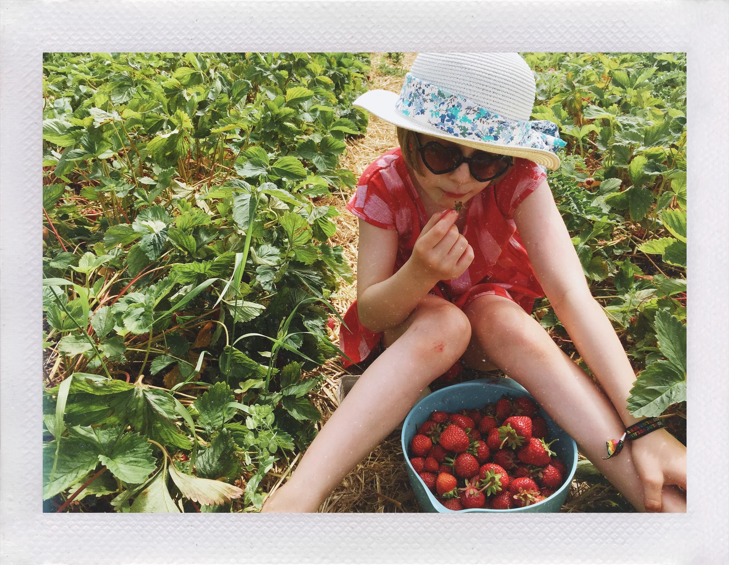 VSCO: Filter, A10 +11 - Eksponering, +1 - Kontrast +2 - Saturation, +1 - Skarphed, +4 Afterlight: Dust nr.6 - Instant film