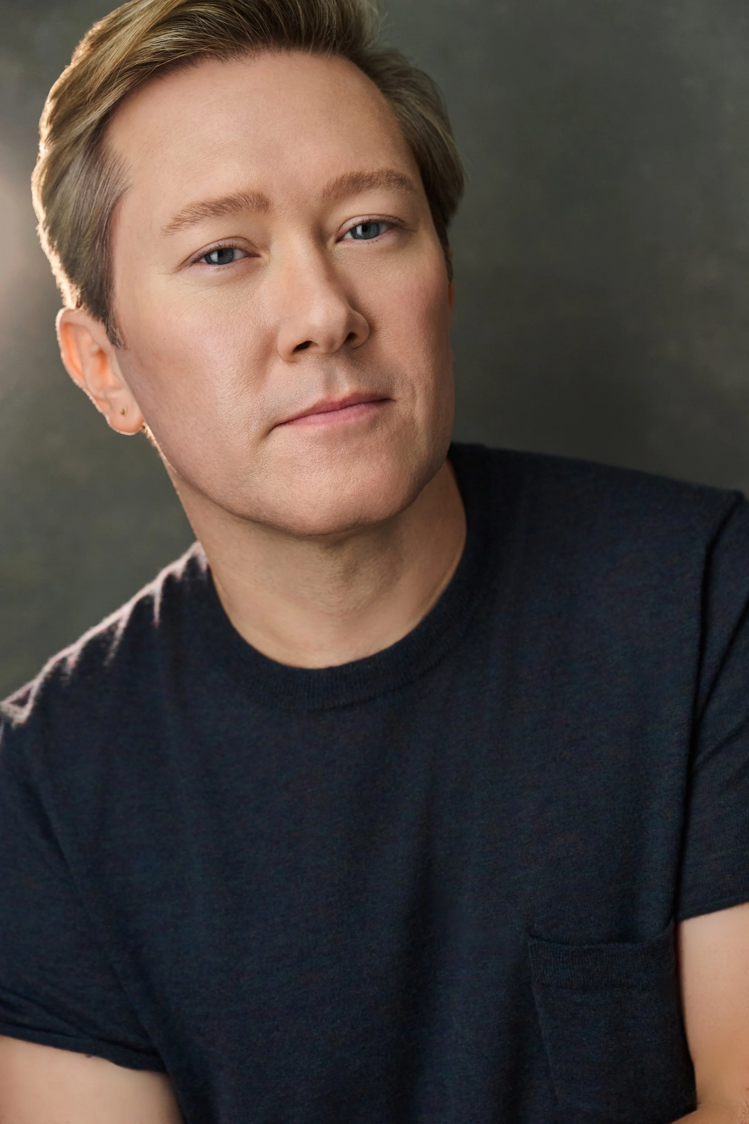 Stanley Bahorek HEADSHOT 1 2025.JPG