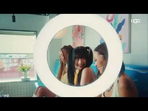 UGG® SS25キャンペーン 「UGG Icons Reimagined」 Feat. HANNI, Jenny Park, Yoyo, Ayumi