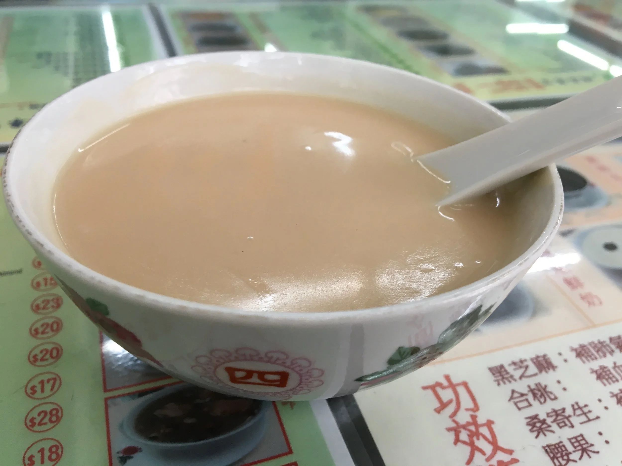 香港で、「糖水」を楽しみながら。- 「糖水」に見るデザート文化。