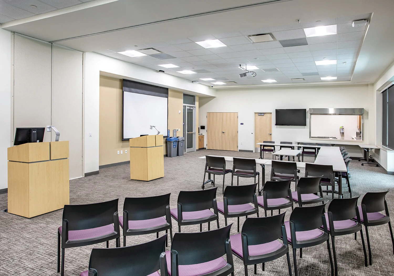 2019_002_wsu-ceb-Classroom_w.jpg