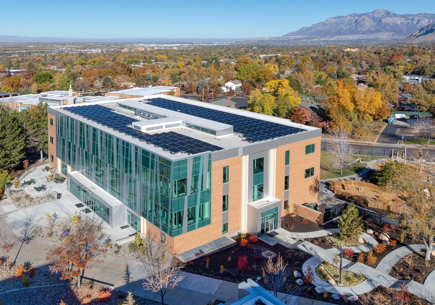 WSU_McKay_2025_Exterior_002_w.jpg