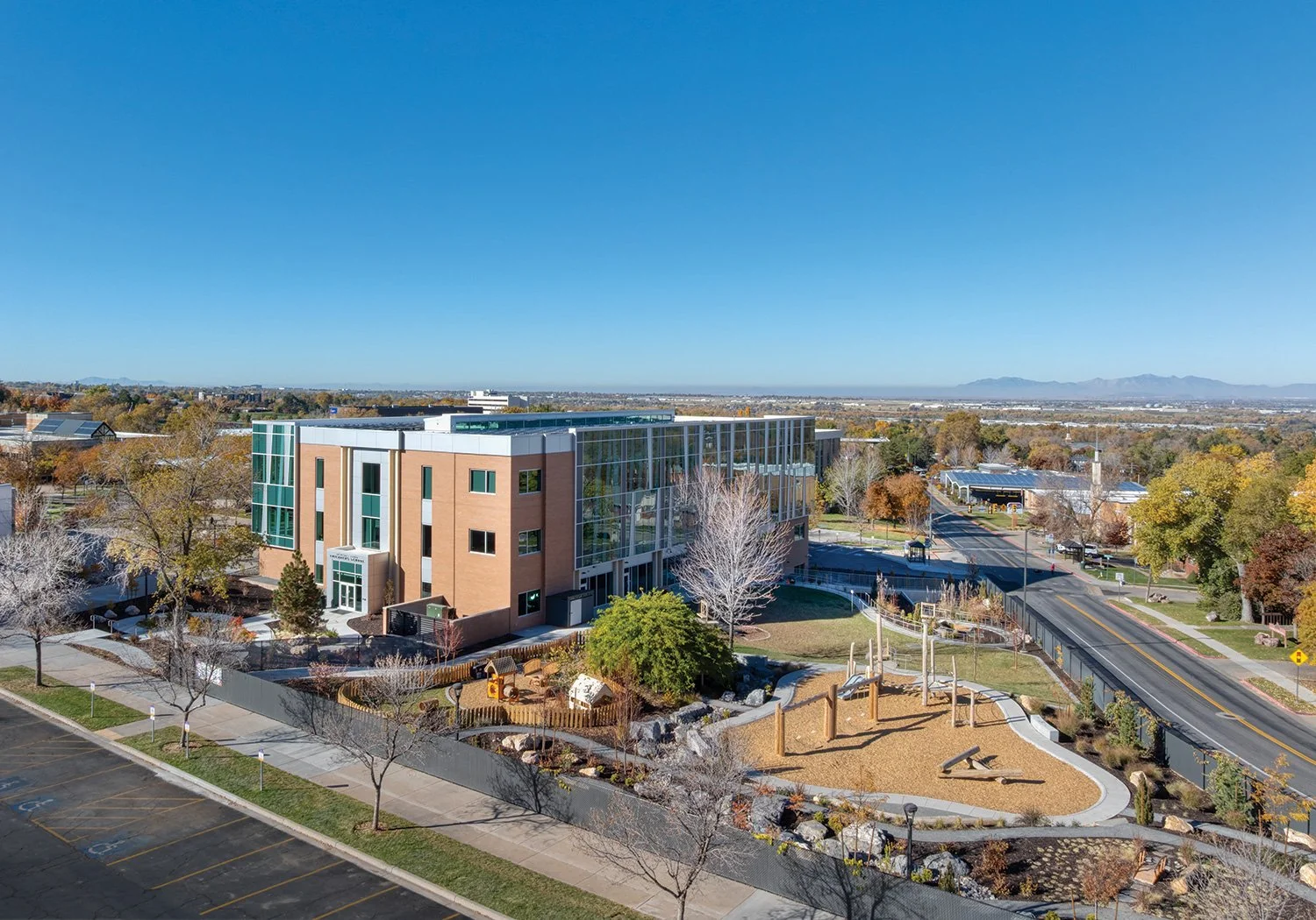 WSU_McKay_2025_Exterior_007_w.jpg
