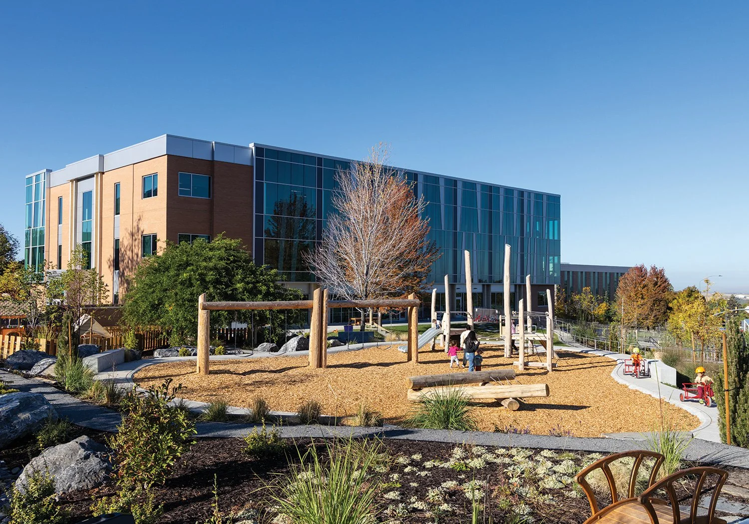 WSU_McKay_2025_Exterior_010_w.jpg