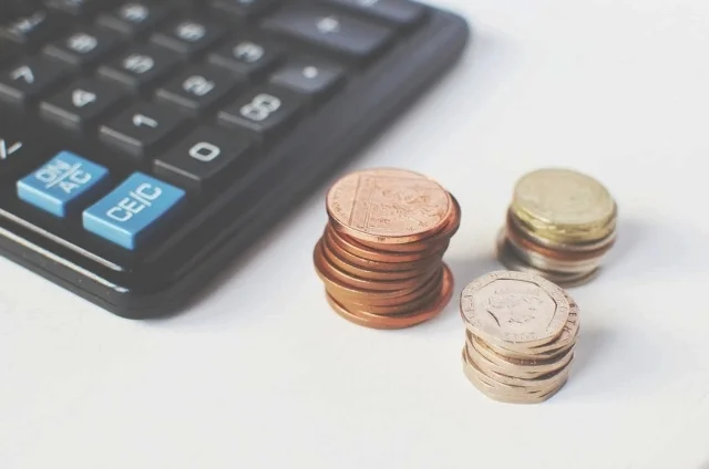 numbers-money-calculating-calculation.jpg