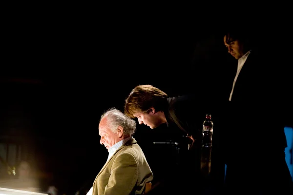 Lorin Maazel, Jordi Benacer and me in rehearsals for Verdi's Don Carlos. Valencia, Spain.