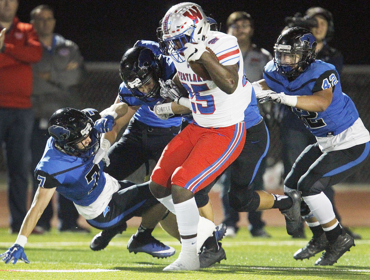 Senior Running Back Nakia Watson