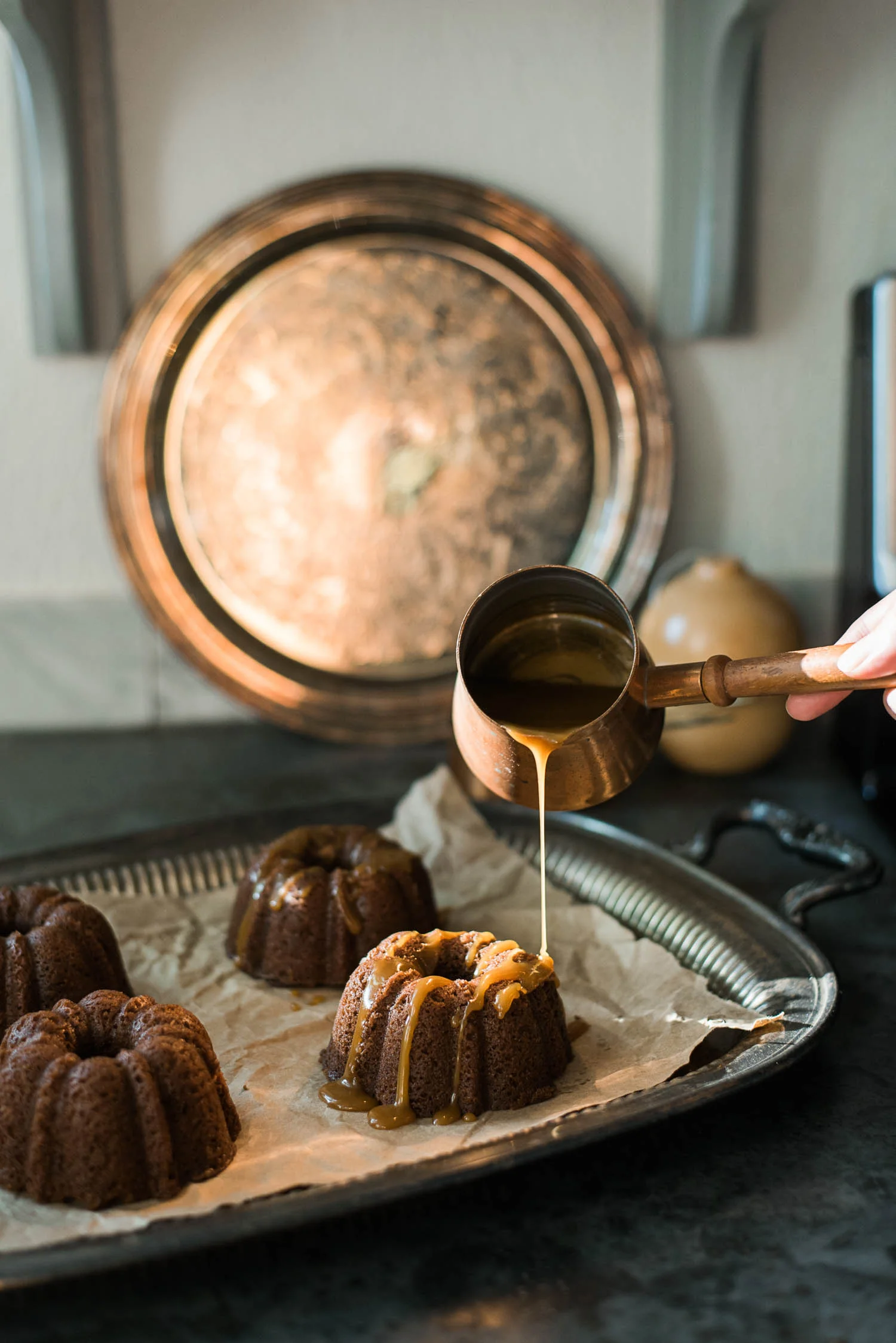 prop + food styling: jennifer oatsvall of {feather + oak}, photography: alyssa joy photography