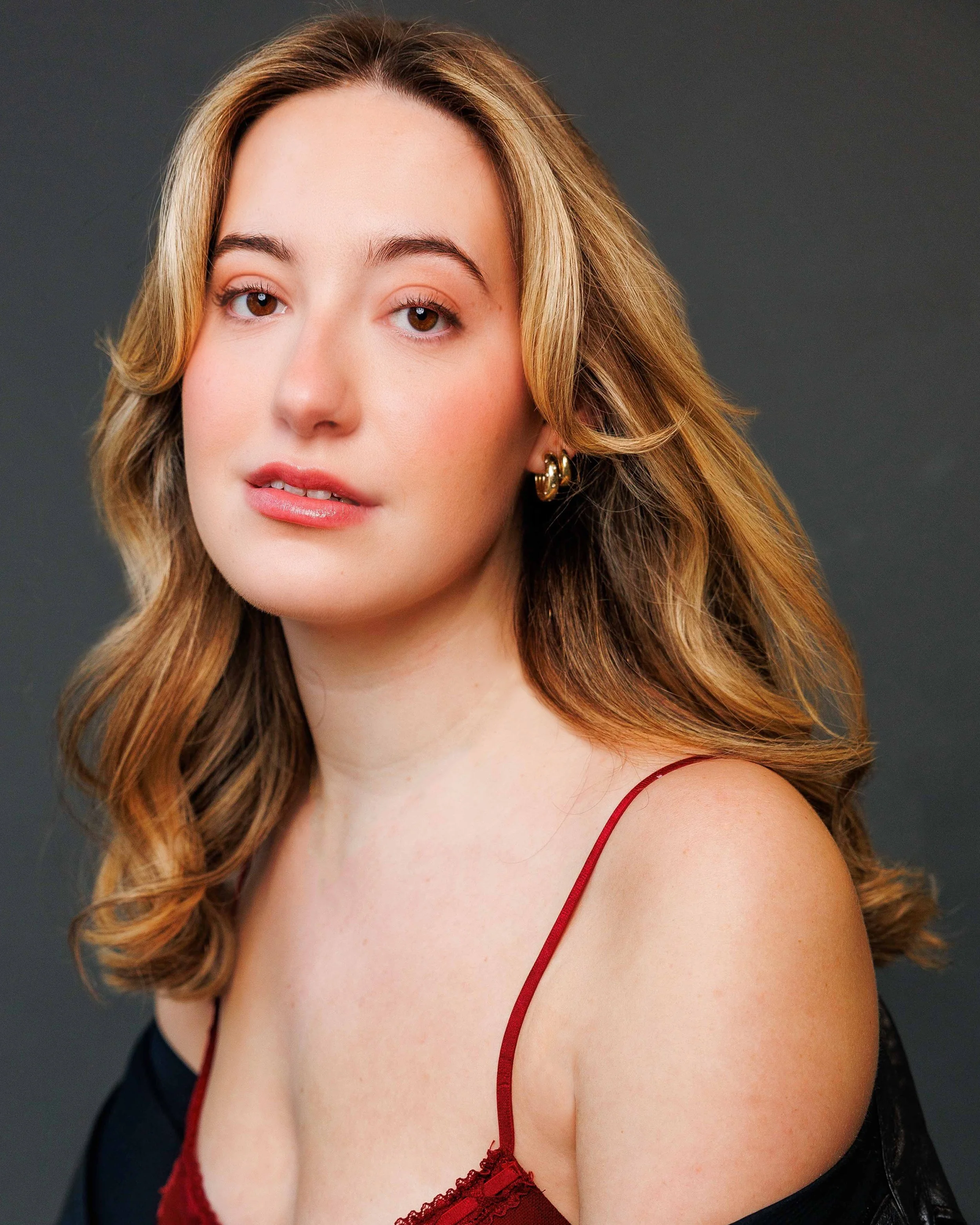 EMMA KOPS (Maria/Ensemble)