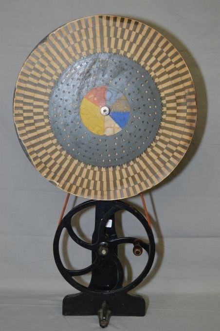 25141486_1.jpg