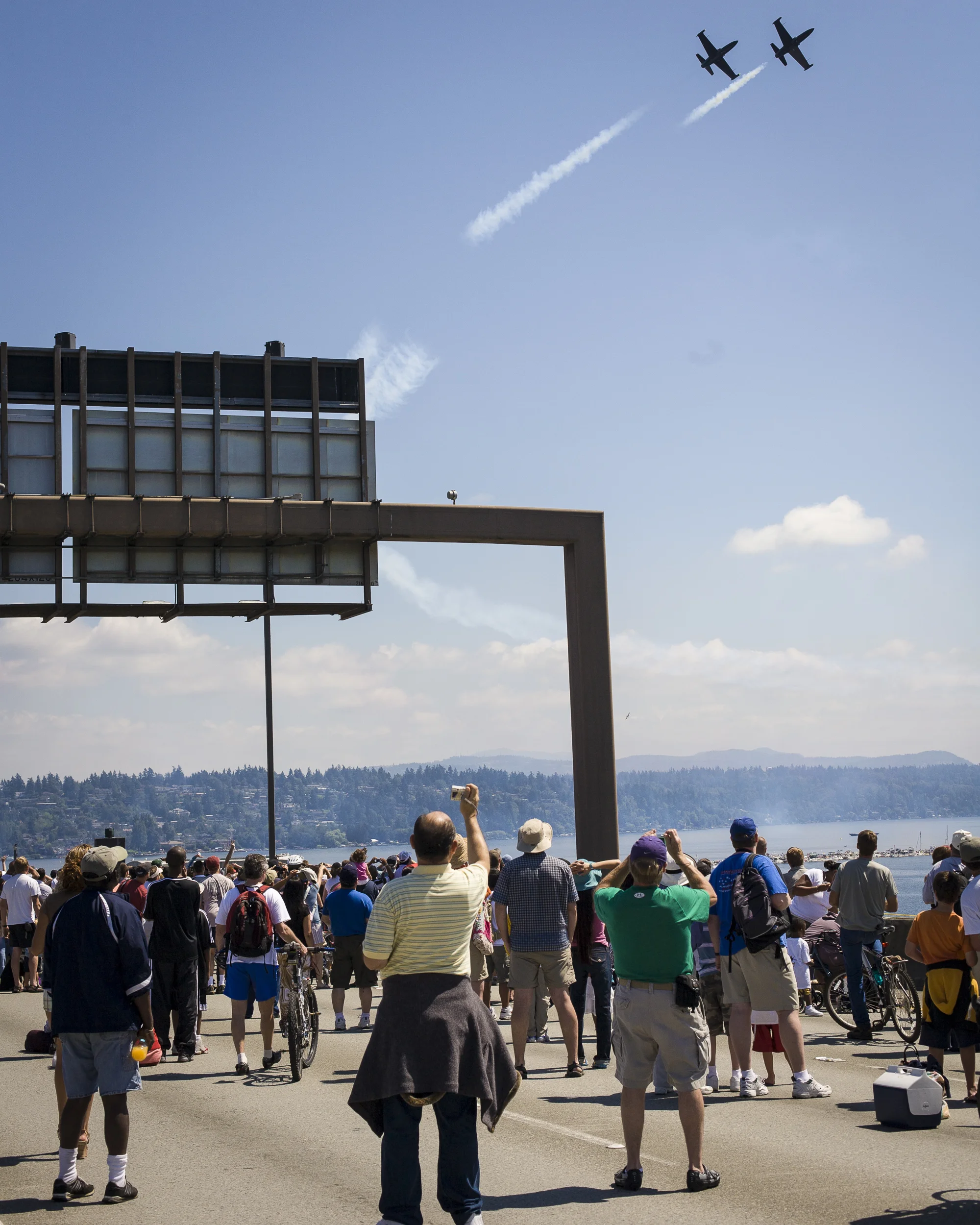 Seafair, Seattle, Wa Cell phone photographer