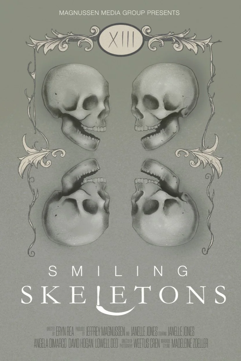 smiling-skeletons-tt11662462.jpg