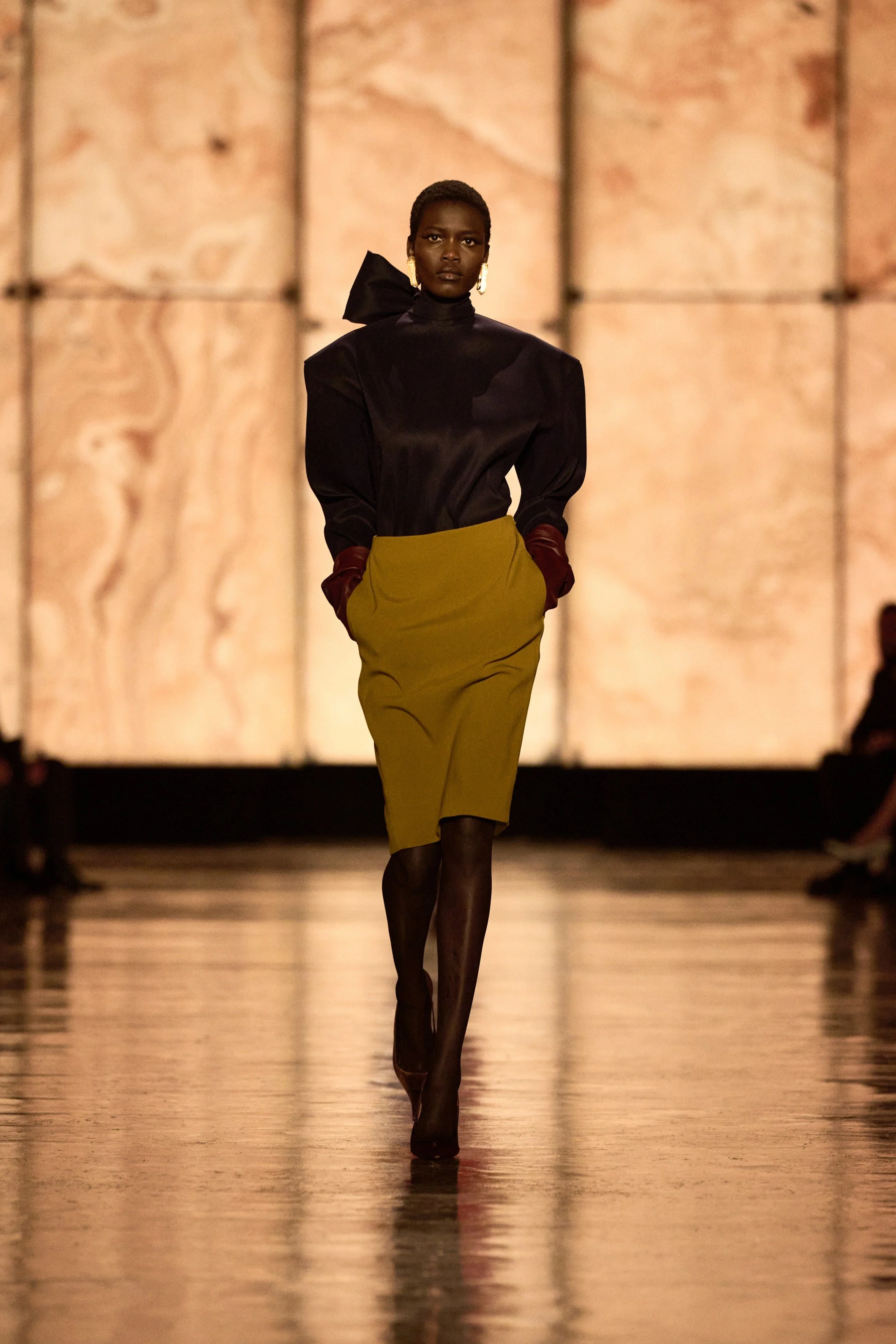 00014-saint-laurent-fall-2025-ready-to-wear-credit-gorunway.jpeg