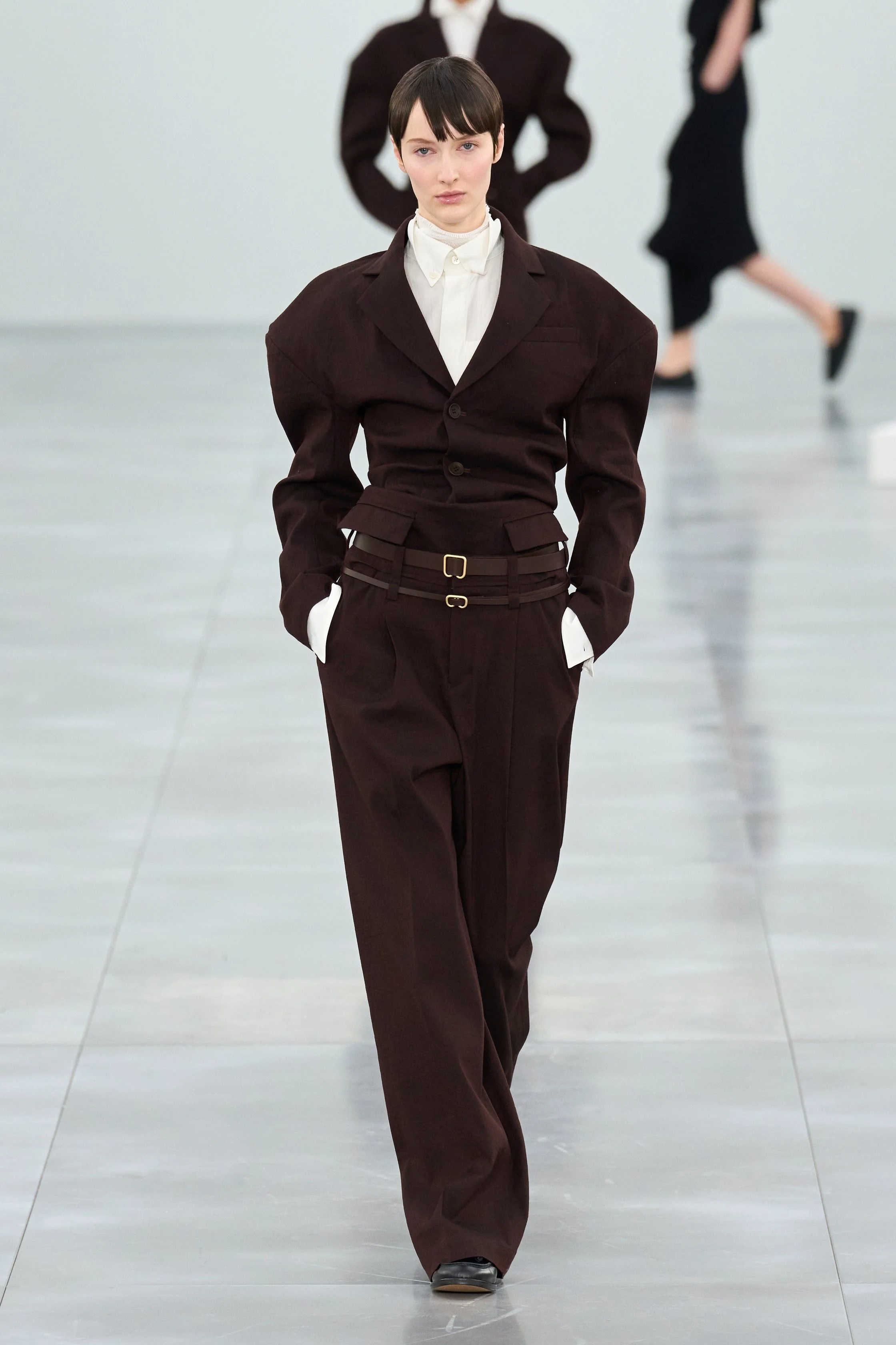 00010-issey-miyake-fall-2025-ready-to-wear-credit-gorunway.jpeg