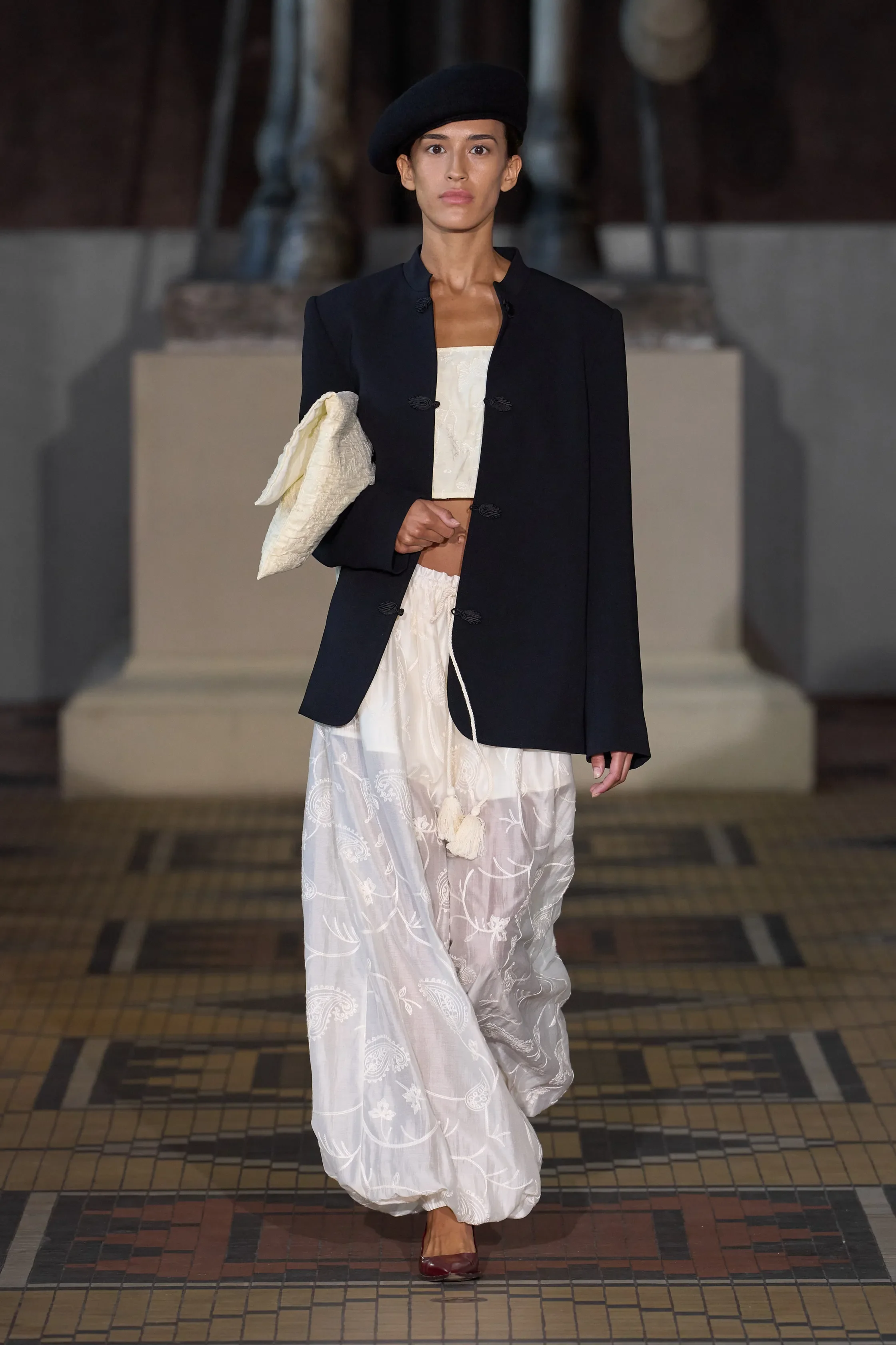 00024-the-garment-spring-2027-ready-to-wear-copenhagen-credit-gorunway.webp